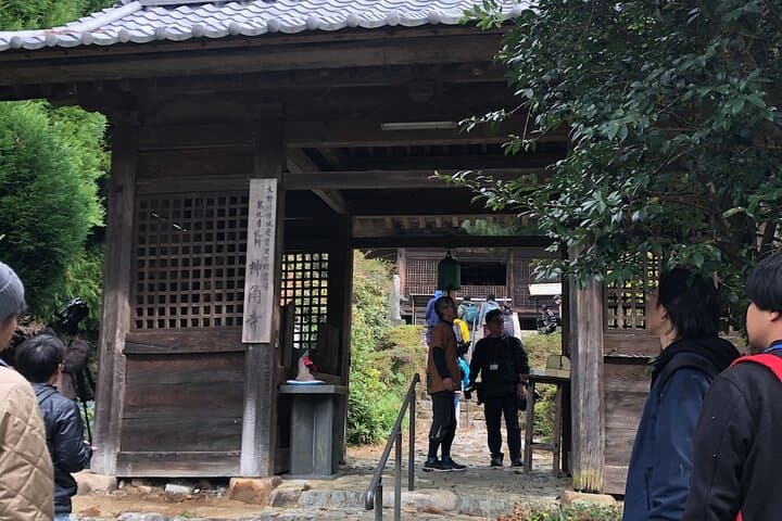 Guided E-Bike Tours in Bungo-Ono: Jinkakuji Gorge & Asaji Temple photo 3
