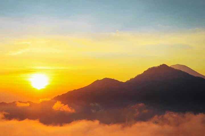 Mount Batur Sunrise 4WD Jeep Tour and Natural Hot Spring Experience photo 2