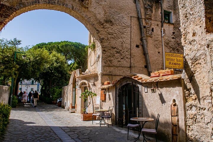Amalfi Coast Day Trip: Positano, Amalfi & Ravello from Sorrento photo 4