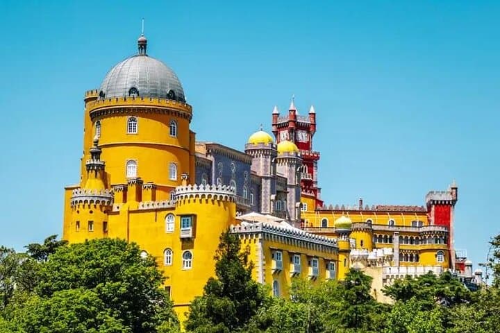 Sintra Day Tour from Lisbon: Castles, Palaces & Cabo da Roca (Private 6–8 hr) photo 2