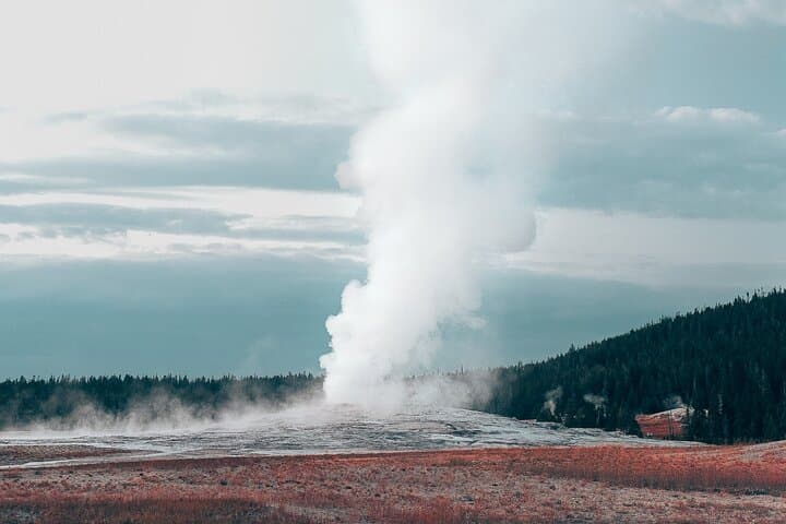 Yellowstone Small-Group Day Tour and Hike from Gardiner to Old Faithful and Grand Prismatic photo 2