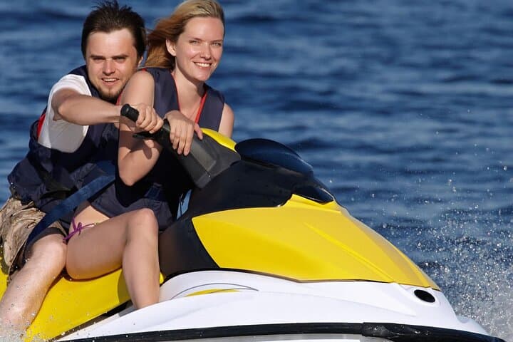 Jet Ski Rental in Cartagena Bay — Ride to Tierra Bomba and Castillo Grande photo 3