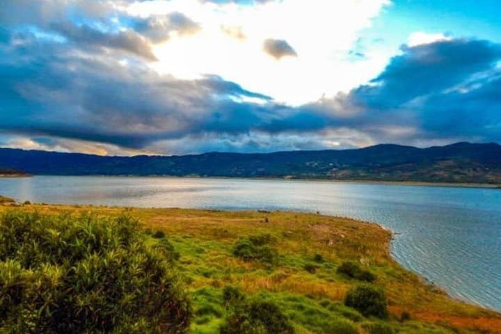 Explore Guatavita Lagoon and Tominé Reservoir: Private Full-Day Trip from Bogotá photo 4