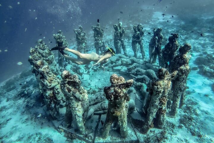 Gili Islands Snorkeling Tour — Swim with Turtles & Underwater Statues photo 1