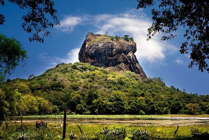 3-Day Sri Lanka Highlights Tour — Sigiriya, Kandy & Nuwara Eliya photo 5
