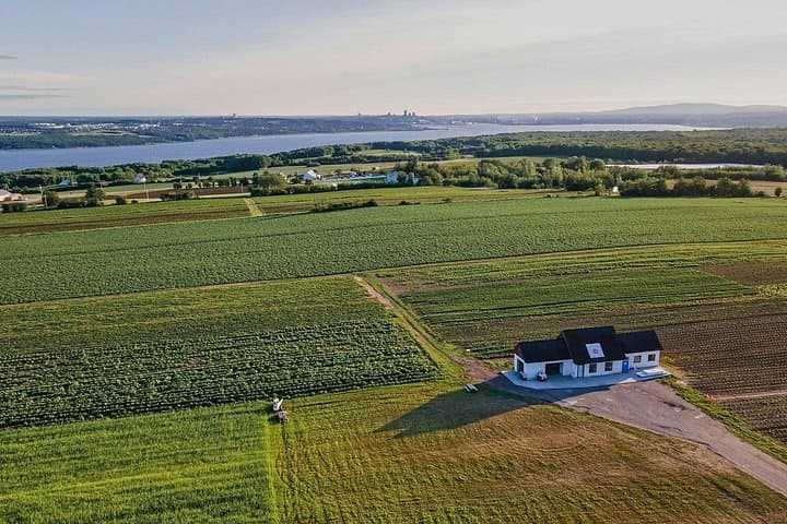 Ile d'Orléans Farm & Food Walking Tour from Québec City photo 1
