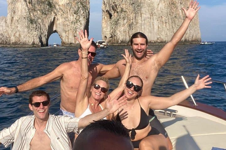 Capri Private Boat Tour from Positano or Praiano — Full-Day Blue Grotto & Faraglioni Excursion photo 4