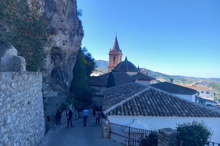 White Villages & Ronda Day Trip from Seville: Zahara, Setenil & El Tajo photo 6