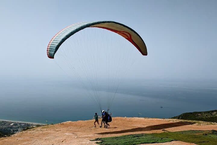 Paragliding From Side to Alanya: Tandem Flight Over Cleopatra Bay photo 4