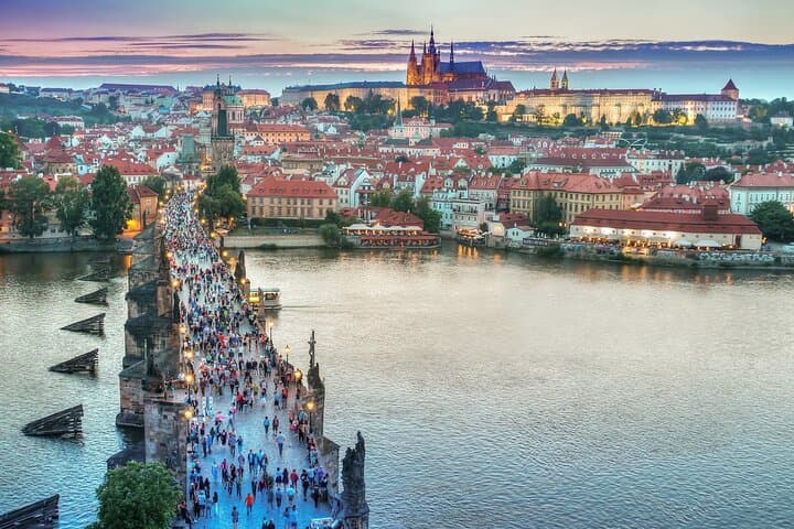 Passau to Prague Private Day Trip with English-Speaking Driver