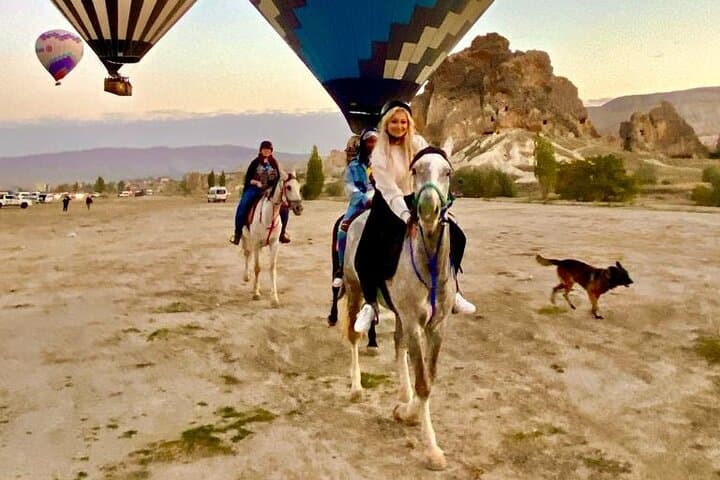 Sunset Horseback Riding Through Cappadocia's Valleys photo 4