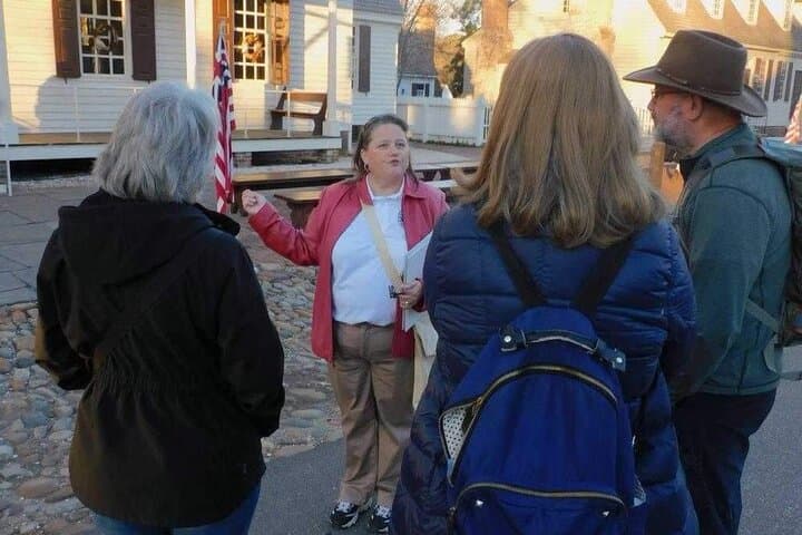 The Reverend and the Millionaire: Colonial Williamsburg Restoration Walking Tour photo 1