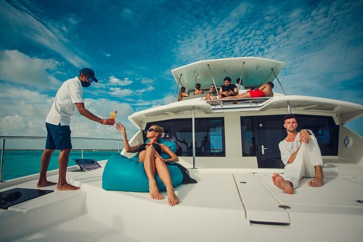 Cozumel Coast & Relax: 4-Hour All-Inclusive Catamaran on a 51' Leopard photo 6