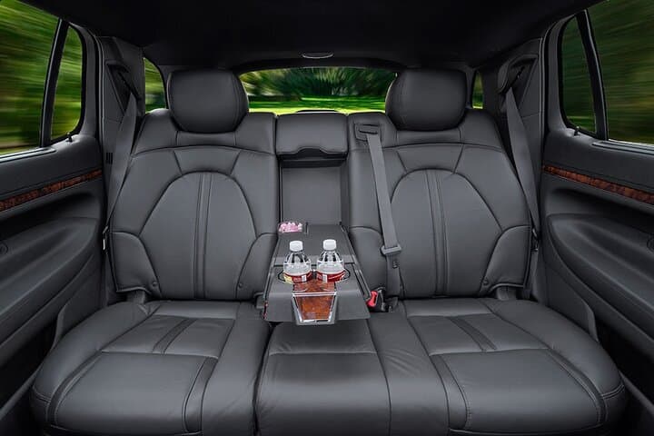 Private SUV Transfer from Galveston to Houston Hobby — Comfortable 6-Passenger Ride photo 3
