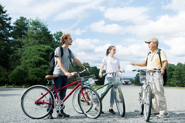 Kyoto in a Day by eBike: East Course Shogun Legacy Cycling Tour photo 3