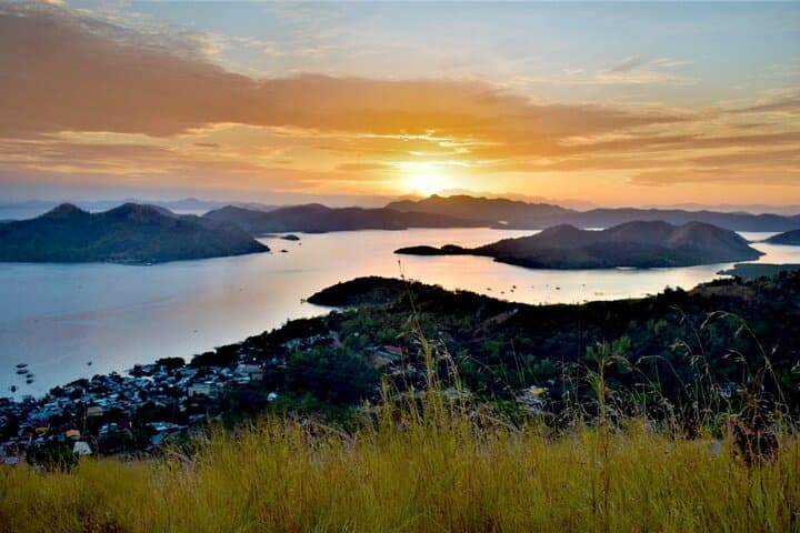 Coron Town Tour & Maquinit Hot Spring: Half-Day Cultural Walk and Saltwater Soak photo 2