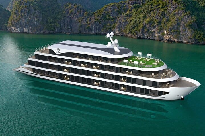 Lan Ha Bay Escapade: 3-Day Venus Cruise with Kayaking, Viet Hai & Dark Cave photo 3