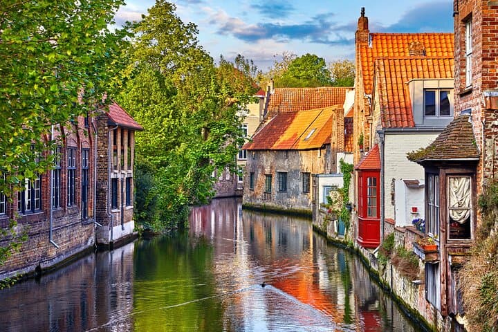 Bruges Self-Guided City Walk: 7-Language Audio Tour of the Historic Centre photo 5