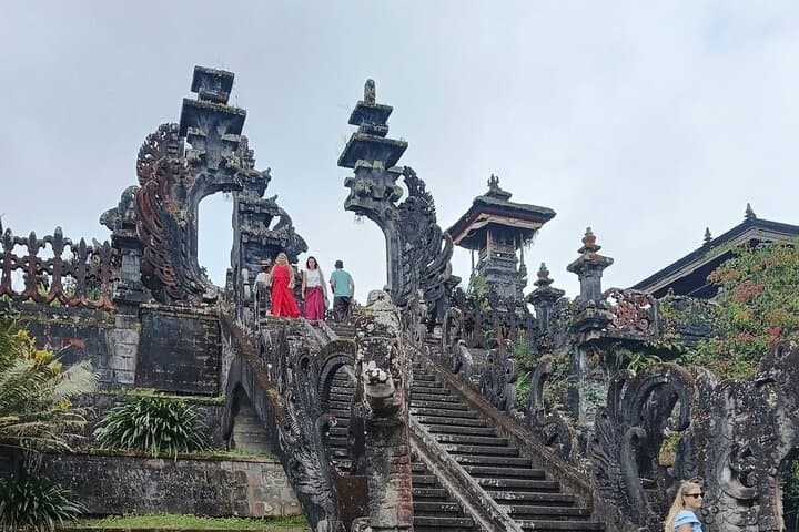 Besakih Temple Guided Visit with Private Transfer and Lunch — Bali's Mother Temple photo 3