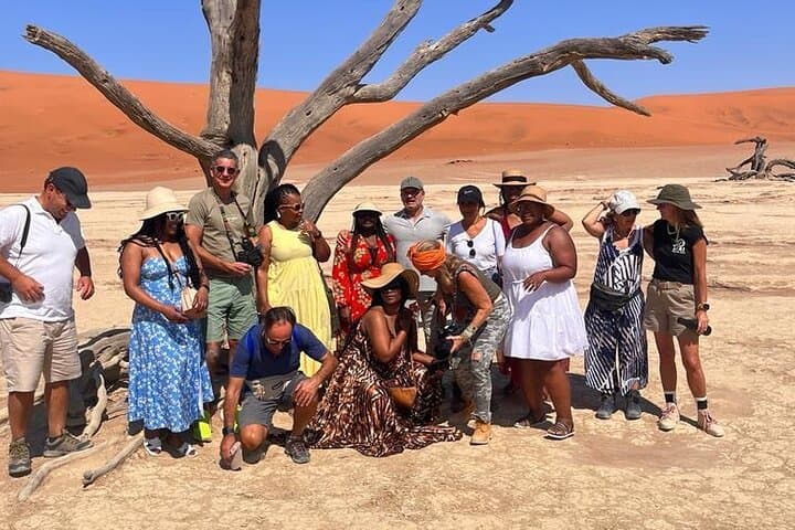 3-Day Sossusvlei Guided Private Tour: Dune 45, Deadvlei & Sesriem Canyon