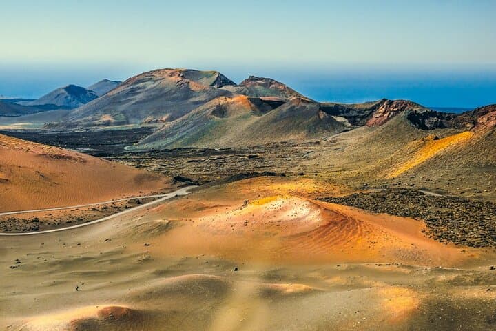 Timanfaya & La Geria Day Tour: Volcano Routes, Green Lagoon and Optional Camel Ride photo 5