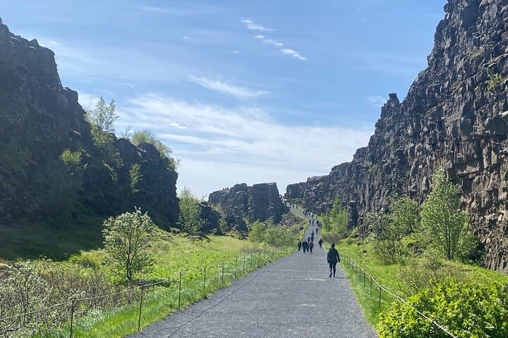 Private Golden Circle and South Coast Day Tour from Reykjavík: Þingvellir to Reynisfjara photo 6