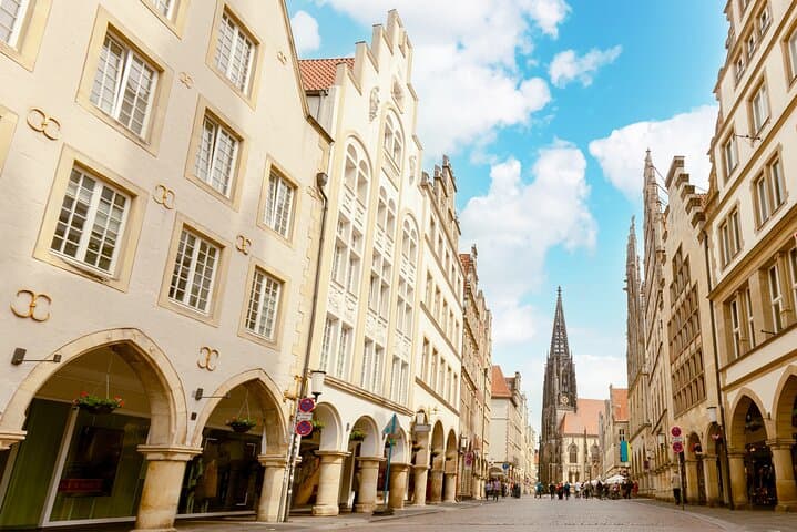 Self-Guided Münster City Walk: 7-Language Audio Tour of the Old Town