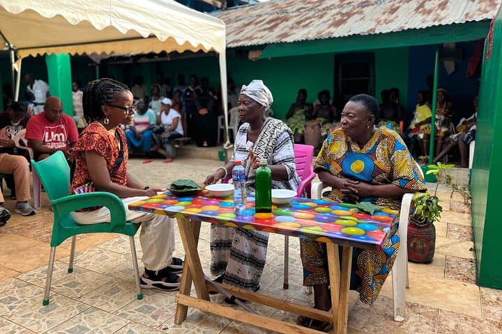 Ghana’s Golden Triangle: Year of Return Cultural Tour and Kakum Canopy Walk photo 4