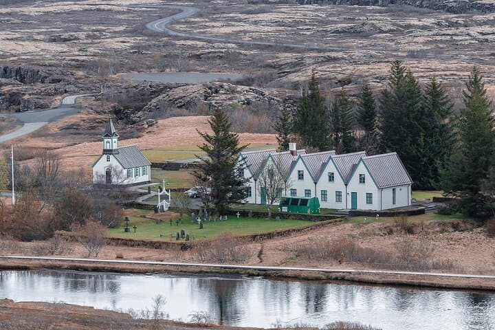 Unforgettable Golden Circle Private Full-Day Tour from Reykjavík — Thingvellir, Geysir & Gullfoss photo 6