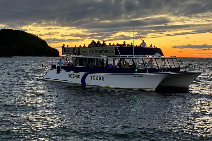 Sunset Live Music Cruise in Door County — Green Bay Evening Boat Tour photo 1