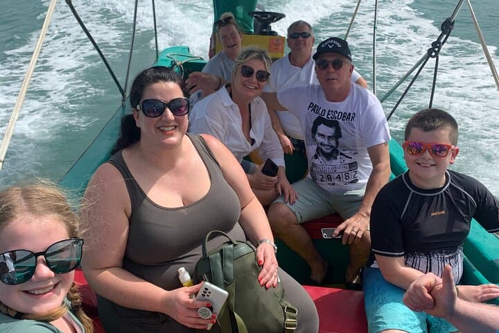 Private Shashamane Boat Charter from Marigot Bay — Pitons, Sugar Beach & Snorkel photo 4