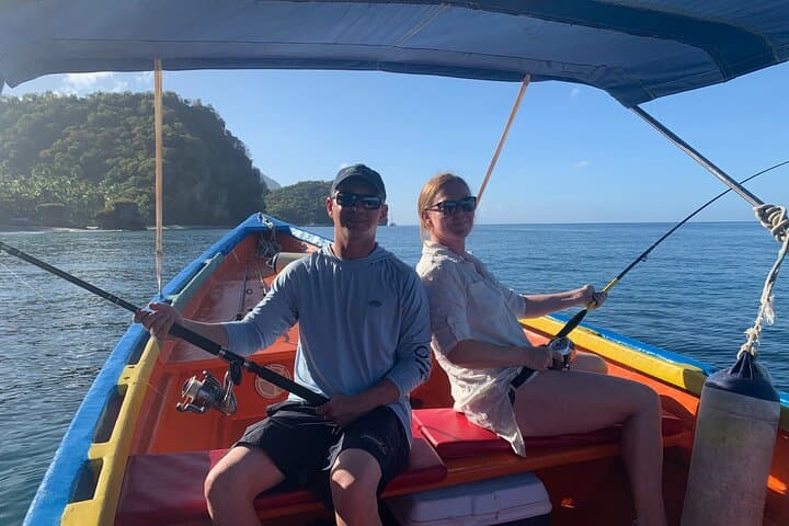 Private Shashamane Boat Charter from Marigot Bay — Pitons, Sugar Beach & Snorkel photo 5