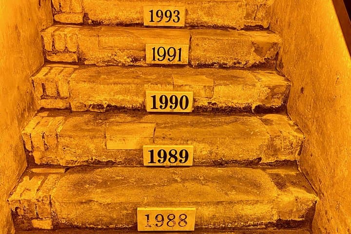 Champagne Cellar Day Trip from Paris: Veuve Clicquot & Ruinart Tastings photo 1