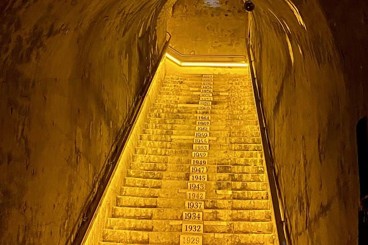 Champagne Cellar Day Trip from Paris: Veuve Clicquot & Ruinart Tastings photo 2