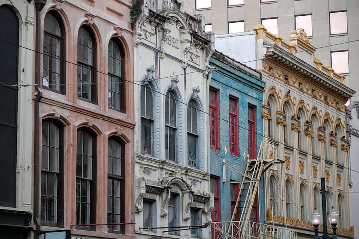 Uptown Elegance: Private Walking Tour of New Orleans’ Garden District photo 5
