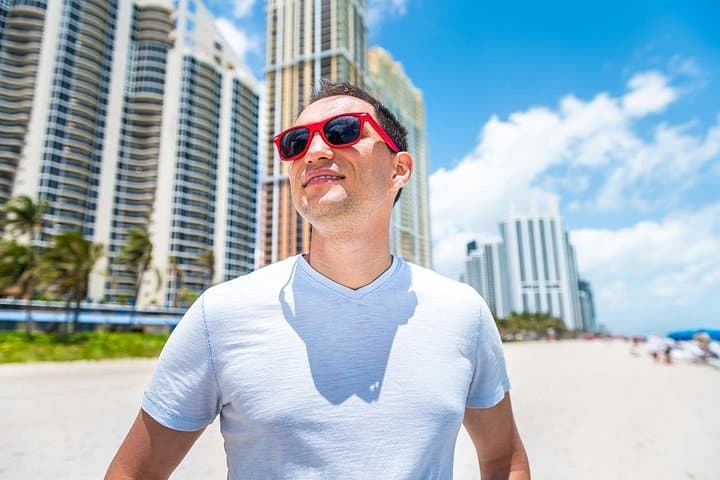 Sunny Isles Beach Private Walking Tour: Newport Pier to Gateway Park photo 4