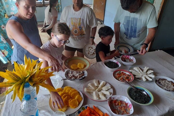 Inside Fiji's Interior: Private Half-Day Village & Farming Experience from Denarau photo 2