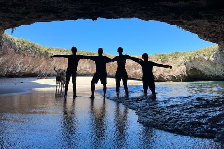 Private Tour to Hidden Beach at Marietas Islands from Punta Mita