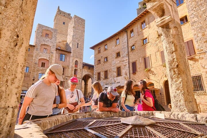 Half-Day San Gimignano Hills Picnic & Chianti Wine Tasting from Florence photo 4