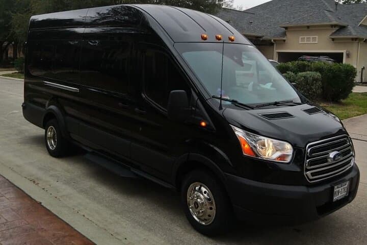 Private Group Transfer: Galveston to IAH & Houston (Up to 10) photo 5