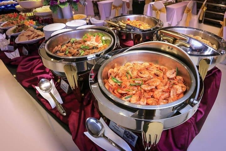 Nile Dinner Cruise in Cairo: Private 2-Hour Buffet & Belly Dance photo 6
