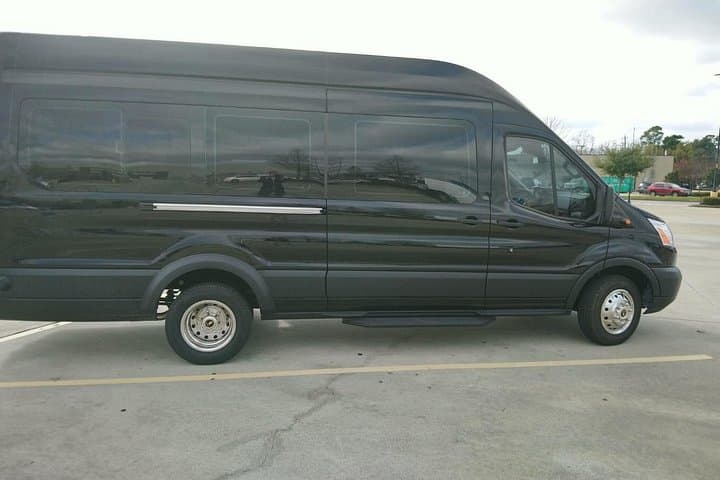 Houston to Galveston Private Shuttle — Door-to-Door Transfer for Groups up to 14 photo 3