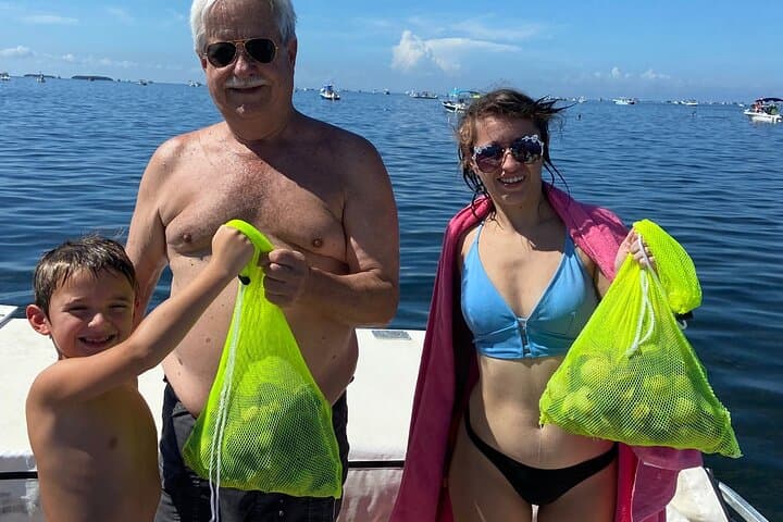 Crystal River Private Guided Scallop Hunt and Snorkeling Adventure photo 4