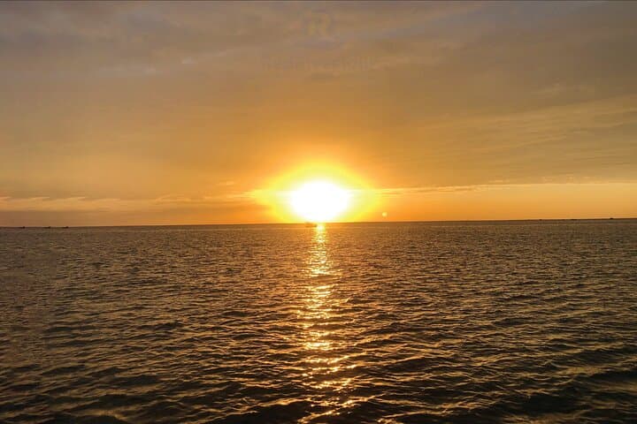 Sunset & Night Squid Fishing in Phu Quoc — Private Boat, BBQ & Local Techniques photo 2