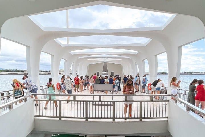 Explore Pearl Harbor: USS Arizona Memorial & Battleship Missouri Small-Group Tour photo 3