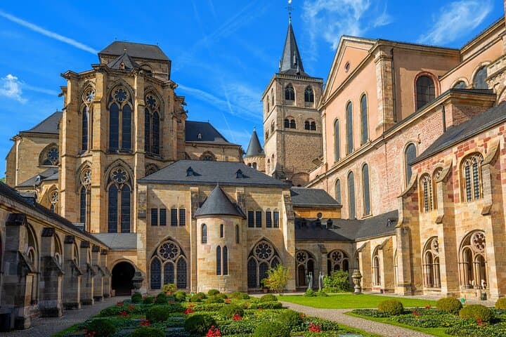 Self-Guided Trier Walking Tour: 5.5 km Audio Guide to Porta Nigra & Cathedral photo 2