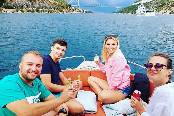 Private Barracuda 545 Boat Tour of the Elaphiti Islands — 4 Hour Skippered Cruise photo 4