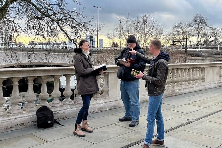 Dickens and Woolf Walking Workshop in London — Literary Tour and Creative Writing
