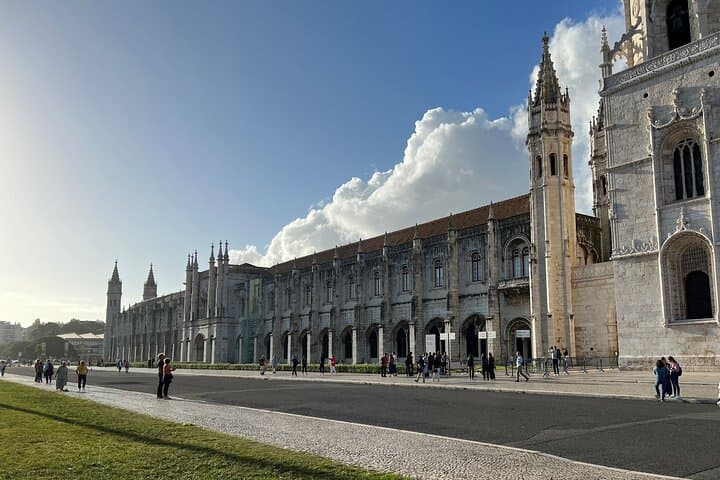 Private Belém Tour: Historic Tram Ride, Quake Museum & UNESCO Sights photo 5