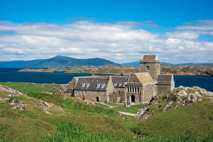 4-Day Mull, Iona & Staffa Puffin Experience from Edinburgh photo 5